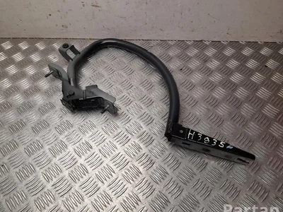 Mercedes-Benz A 177 750 08 00 / A1777500800 A-CLASS W177 2020 Charnières du couvercle du coffre - Image 1