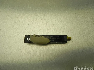 Volkswagen 5G9 035 577 / 5G9035577 GOLF VII Variant (BA5, BV5) 2016 Amplificateur d'antenne - Image 1