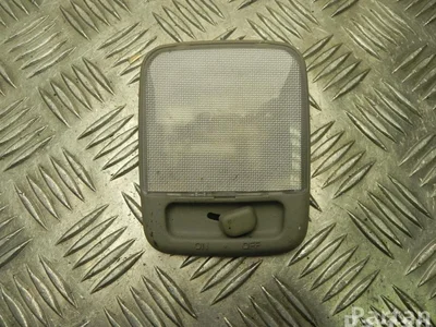 Nissan 26410 ZD003 / 26410ZD003 NP300 NAVARA Platform/Chassis (D40) 2010 Lumière intérieure - Image 1