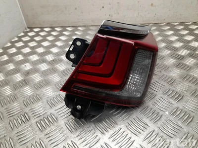 Lexus ES VII XZ10 2021 Galinis žibintas dešinė - Paveiksliukas 1