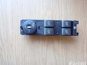 Ford AM5T-14A132-GB / AM5T14A132GB B-MAX (JK) 2014 Bouton de lève-vitre