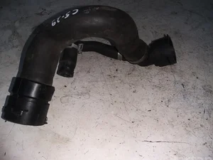 Volvo 6G91 8286 PD / 6G918286PD XC60 2012 Tuyau de radiateur