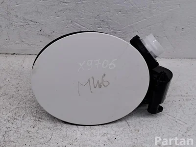 Mazda DFR542421 CX-30 DM 2025 Tapa de depósito de combustible - Imagen 1