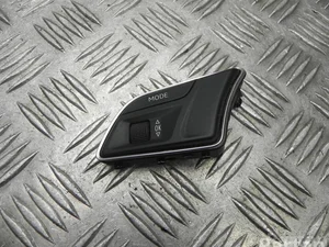 Audi 8W0 951 523 C / 8W0951523C A5 Sportback (F5A) 2018 Bouton multifonction pour volant