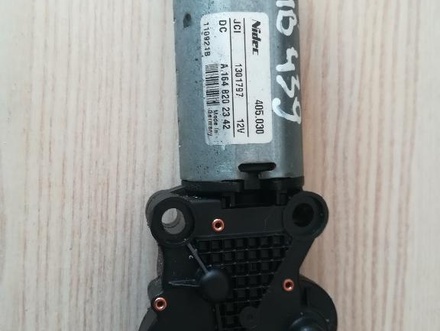 MERCEDES-BENZ A 164 820 23 42 / A1648202342 GL-CLASS (X164) 2011 Electric Motor, seat adjustment