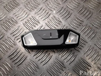 BMW 5 A64 C27 / 5A64C27 2 U06 Active Tourer 2022 Lumière intérieure - Image 1