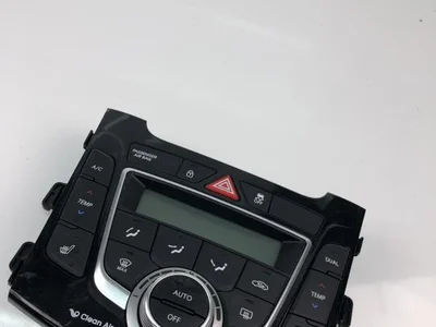 Hyundai 97250-A6500GU / 97250A6500GU i30 (GD) 2014 Contrôle automatique de la climatisation - Image 1