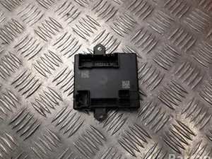 BMW 5A70CB2 iX 2023 Unité de commande pour porte Right Rear Left Rear Left Front Right Front