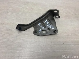 Volkswagen 5H0821136 Golf VIII (CD1) 2021 Кронштейн для Крыла  справа