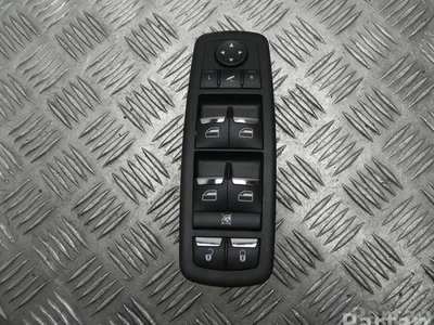 Maserati 670019819 GHIBLI (M157) 2015 Bouton de lève-vitre - Image 1