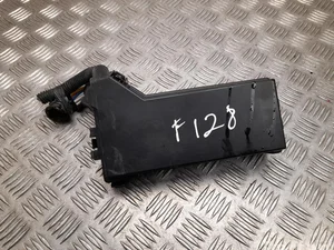 Nissan 24382 5MP3A / 243825MP3A Ariya 2024 Boîte à fusibles