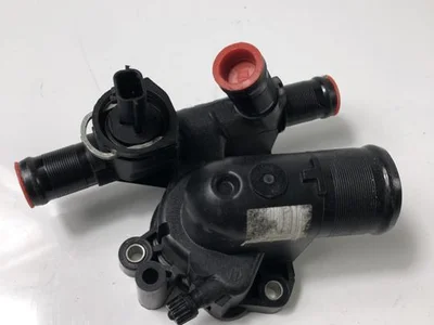 Nissan 907234C QASHQAI / QASHQAI +2 I (J10, JJ10) 2011 Boîtier du thermostat - Image 1