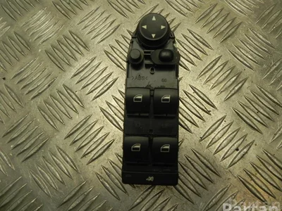 BMW 9132137 3 (E90) 2009 Bouton de lève-vitre - Image 1