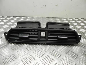 Nissan 68750 5SK0B / 687505SK0B LEAF (ZE1) 2020 Évent Central