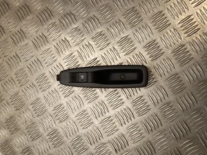 Renault 809506952R, MP8674 ZOE (BFM_) 2020 Bouton de lève-vitre