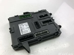 Renault 284B11258R MEGANE IV (B9A/M_) 2015 Aparato de mando