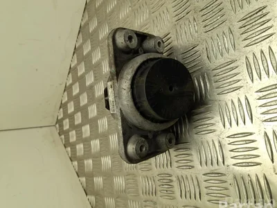 Land Rover CPLA6A003BF RANGE ROVER SPORT (L494) 2017 Support moteur - Image 1