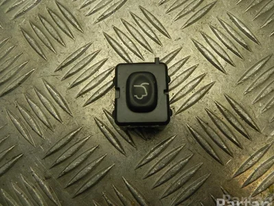 Jeep 12861261 GRAND CHEROKEE IV (WK, WK2) 2014 Bouton du coffre à bagages - Image 1