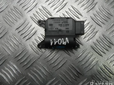 Audi 8E1 820 511 D / 8E1820511D A4 (8E2, B6) 2003 Moteur de réglage pour volet de régulation - Image 1