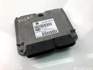 Volkswagen 036906034KA POLO (6N1) 1997 Unidad de control del motor