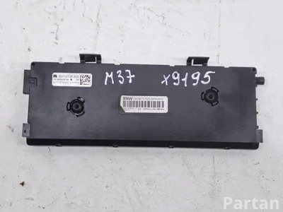 BMW 50110106A00 X3 (F25) 2011 Aerial Booster - Image 1