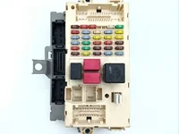 Maserati GRAN TURISMO 2008 Boîte à fusibles