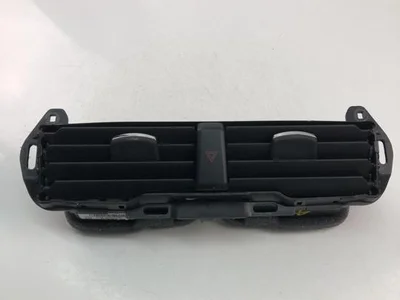 Ford DS73-19K617-A / DS7319K617A MONDEO V Hatchback 2017 Éclairage d'urgence / interrupteur de danger - Image 1