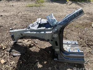 Peugeot 508 SW II 2019 Quart de corps Left Front