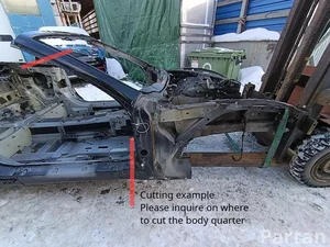 Maserati GRAN TURISMO 2011 Body quarter Right Front