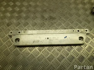 BMW 8878723 5 G60 2025 Motorhalter