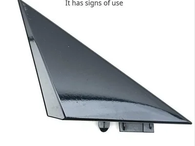 Mercedes-Benz A2317271228 SL (R231) 2013 Pokrywa ramy okna z prawej - Obraz 1