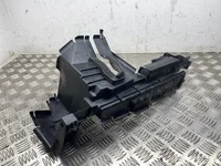 Toyota 16593-25060 / 1659325060 RAV 4 V 2022 Embellecedor del radiador