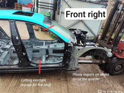 Maserati QUATTROPORTE VI 2014 Quart de corps Right Front - Image 1