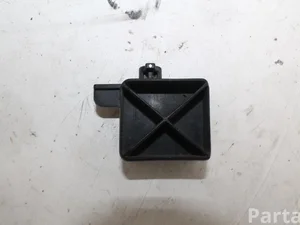 Volvo XC60 2011 Halter für Kühler