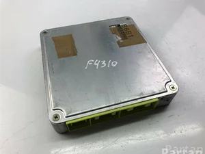 Mazda B6B118881B 323 C V (BA) 1997 Unités de contrôle