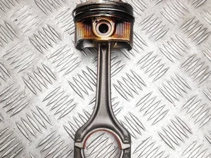 Audi 05C Q2 (GA) 2021 Поршень