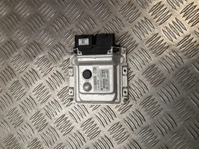 Hyundai 39116-03708, 39106-03708 / 3911603708, 3910603708 i20 (GB) 2018 Unité de contrôle moteur - Image 1