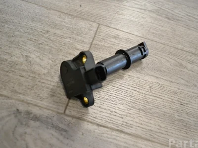 Mercedes-Benz A0009050401, 25571000 Sprinter (907/910) 2018 Commutateur de pression d'huile - Image 1