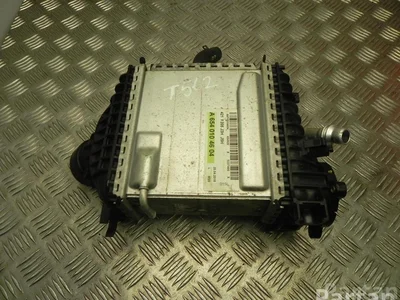 Mercedes-Benz A 654 010 46 04 / A6540104604 E-CLASS (W213) 2018 Refroidisseur d'air comprimé intermédiaire - Image 1