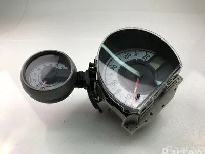 Toyota 83800-0H043 / 838000H043 AYGO (_B1_) 2008 Dashboard (instrument cluster) - Image 1