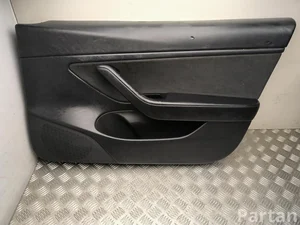 Tesla 1105094-00-F, 1085119-00-G, P1477302-99-E / 110509400F, 108511900G, P147730299E MODEL 3 2020 Tapicerka drzwi z prawej z przodu
