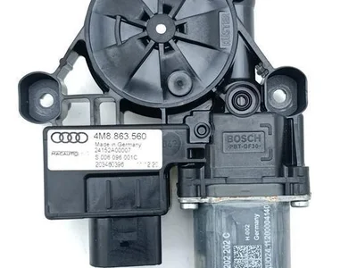 Audi 4M8.863.560 / 4M8863560 Q8 (4MN, 4MT) 2021 Langų pakėlimo varikliukas - Paveiksliukas 1
