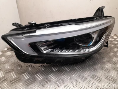 MG 10905795 ZS EV 2022 Phare - Image 1