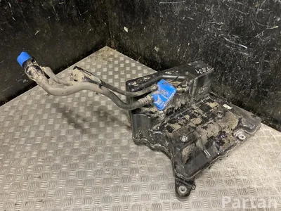 Audi 8W0131878BT A4 Avant (8W5, B9) 2021 Réservoir Adblue - Image 1