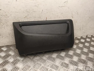 Gebrauchtes Original Mercedes-Benz A4479107102 EQV (W447) 2020 Handschuhfach - Bild 1