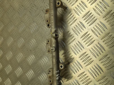 BMW 8665635 X3 (F97) 2019 Tube de distribution de carburant - Image 1