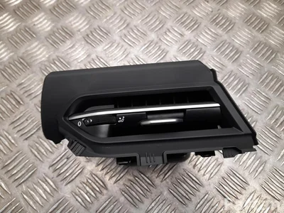 Audi 8MC 820 901 / 8MC820901 Q5 GUB 2025 Air vent Left Front - Image 1