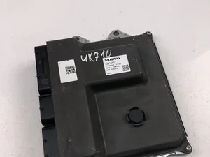 Volvo 32313937 XC60 II (246) 2017 Unidad de control del motor