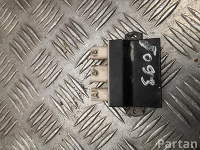 Opel 23275430 ASTRA K Sports Tourer 2017 Sterownik parkowania - Zdjęcie 1