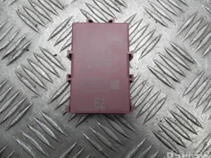 Toyota 89111-12040 / 8911112040 RAV 4 V 2020 Interface de diagnostic (passerelle)